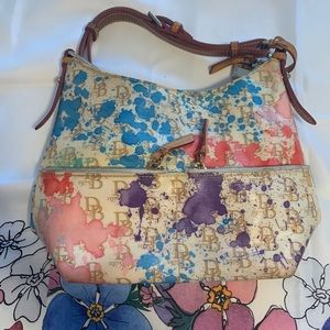 Dooney & Bourke Purse